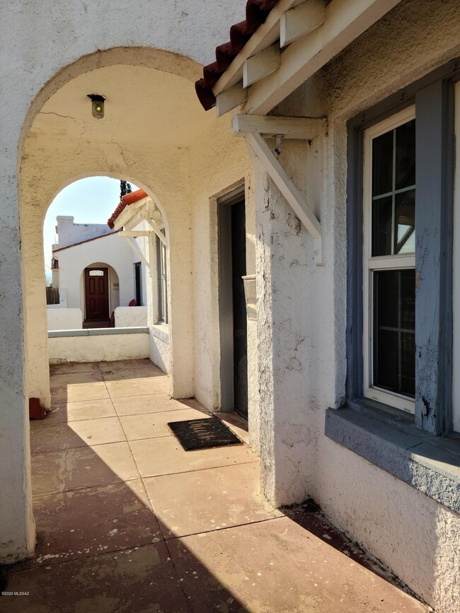 1339 E Broadway Blvd, Tucson, AZ 85719 - photo 2