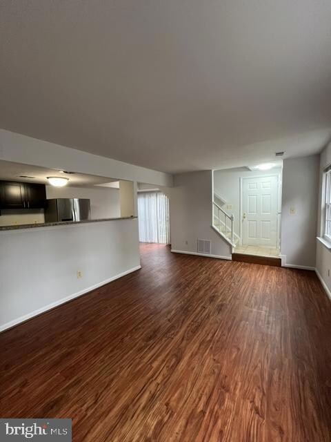 9690 Hagel Cir, Lorton, VA 22079 - photo 4