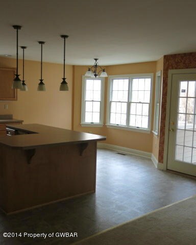 37 Stone Ridge Rd, Drums, PA 18222 - photo 4