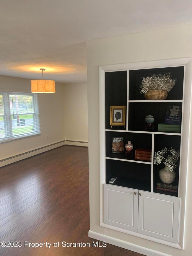 12 5th St, Moosic, PA 18507 - photo 7