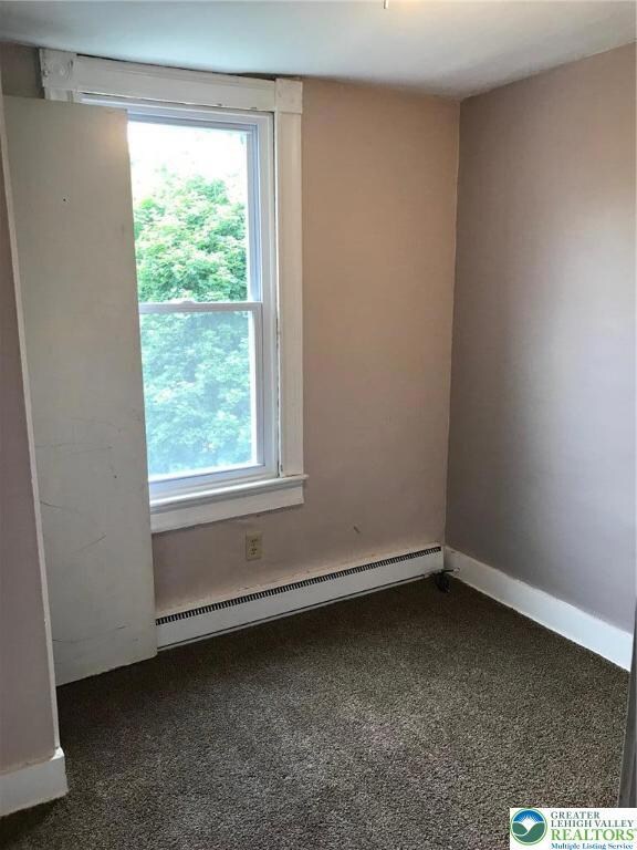 305 E Union St, Tamaqua, PA 18252 - photo 7