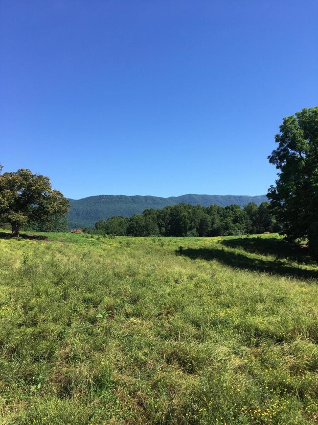 halcomb farm