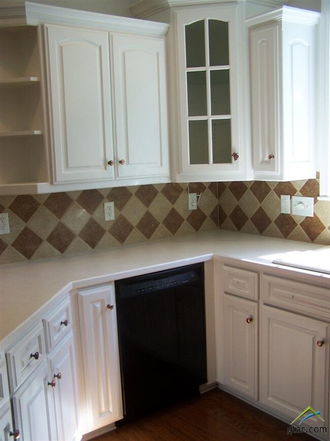 3946 3946 Hanover, Tyler, TX 75701 - photo 6