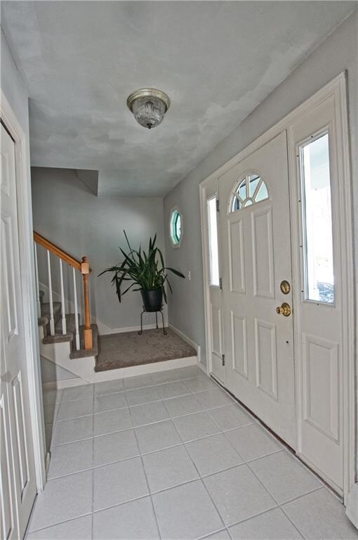 21 Pheasant Hill Ln, Cranston, RI 02921 - photo 3