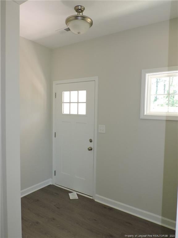 505 Haverford Ct, Fayetteville, NC 28314 - photo 3