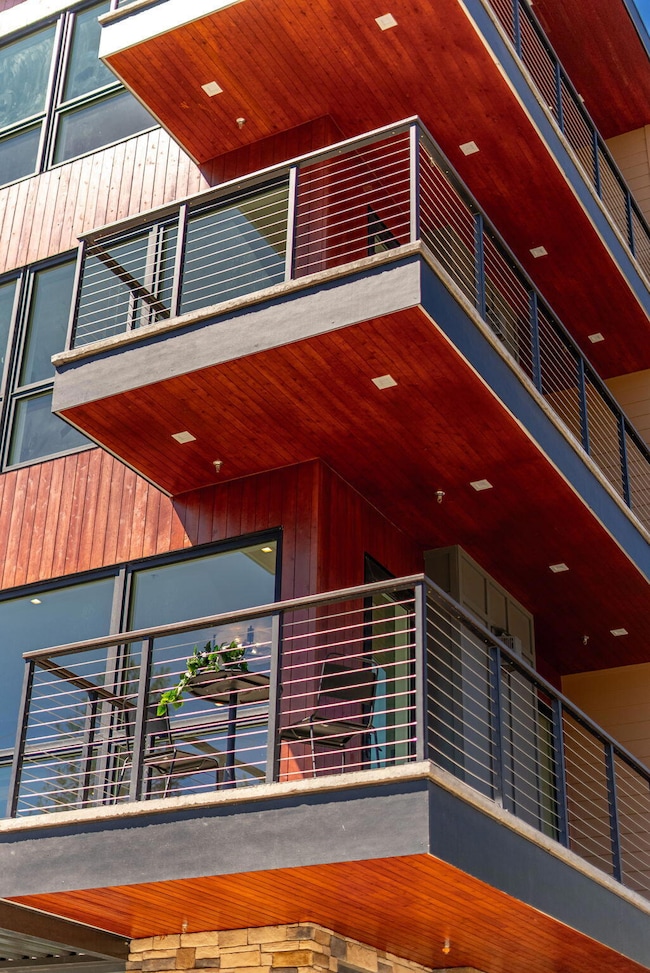 1140 SW Mount Bachelor Dr unit 301, Bend, OR 97702 - photo 7