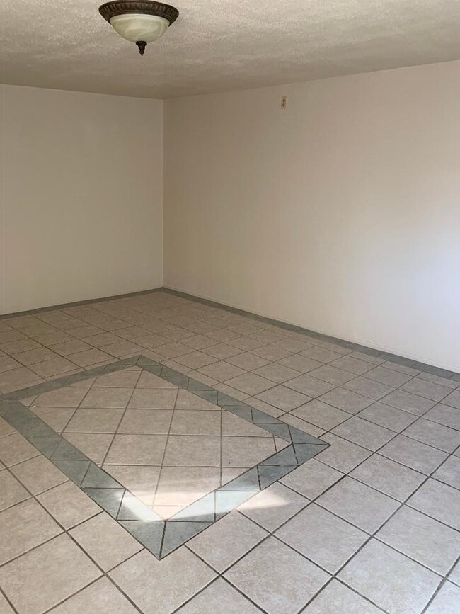 2727 W 14th Place, Yuma, AZ 85364 - photo 5