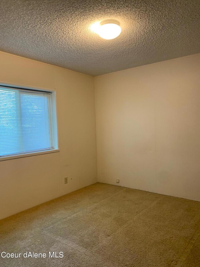Bedrooom 1