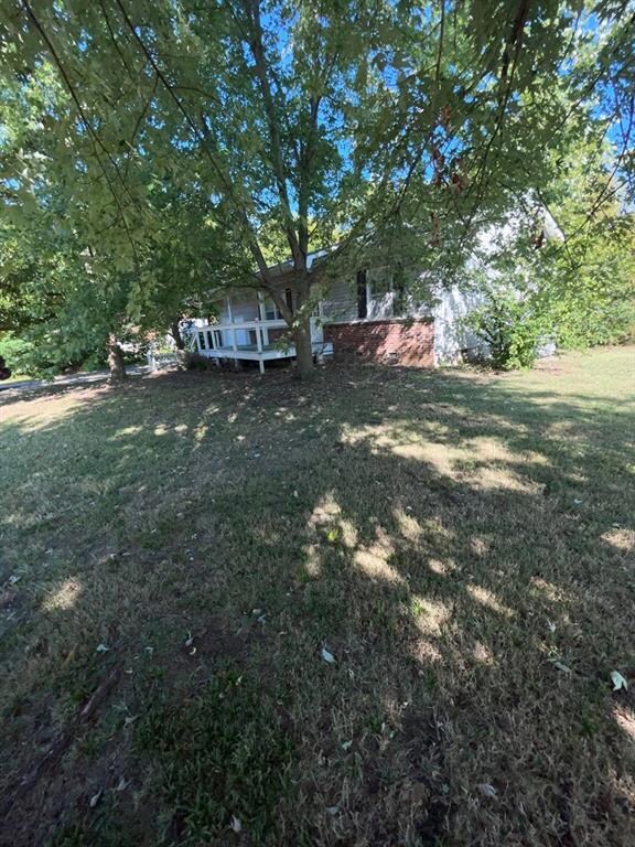 405 E 6th St, Oswego, KS 67356 - photo 2