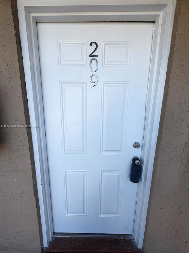 675 NW 85th Ct unit 8209, Miami, FL 33126 - photo 3