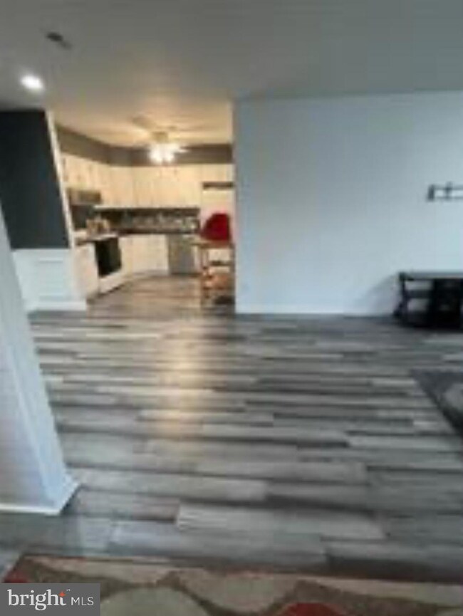 86 Red Cedar Ct, Mount Laurel Township, NJ 08054 - photo 4