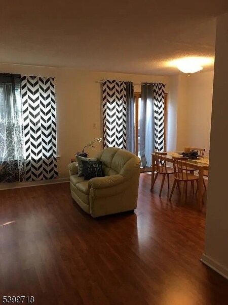 5 Pheasant Run, Edison, NJ 08820 - photo 6