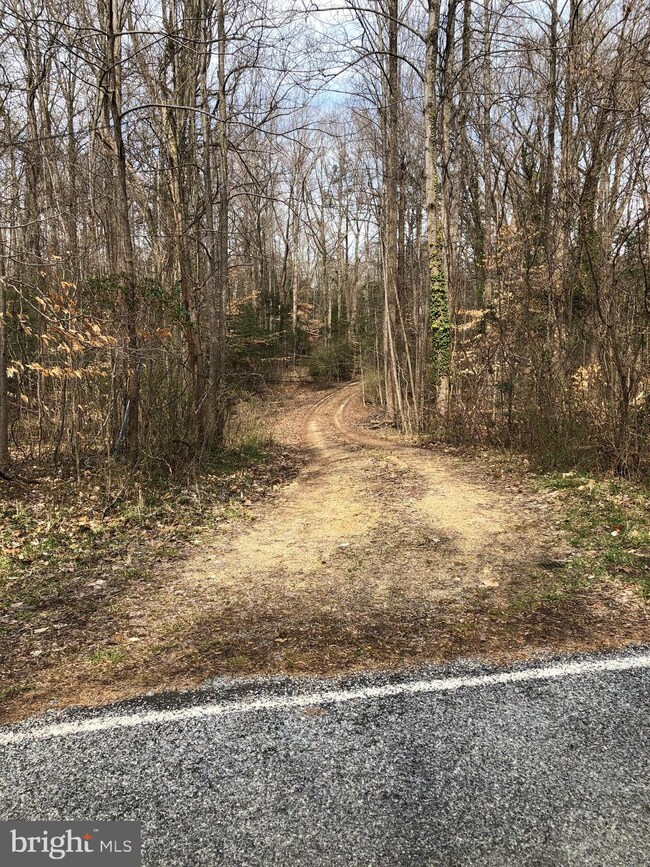 23705 Kingston Creek R Rd, California, MD 20619 - photo 6