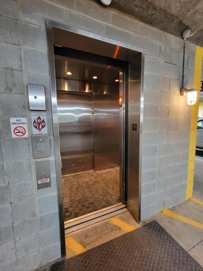 photo_6724274789831669703