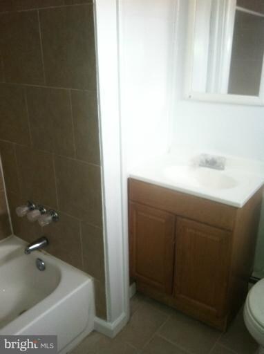 3500 E Baltimore St unit BASEMENT, Baltimore, MD 21224 - photo 4