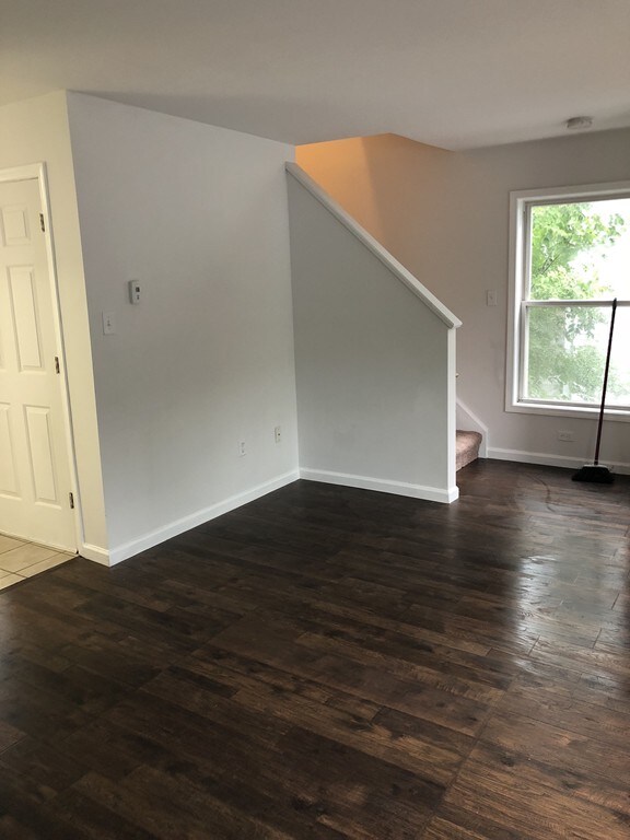 37 Denmark St, Worcester, MA 01605 - photo 3