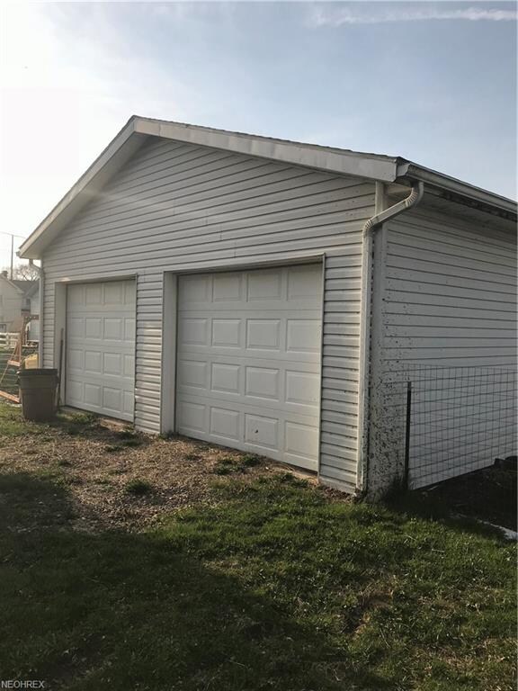 1419 E Main St, Coshocton, OH 43812 - photo 6