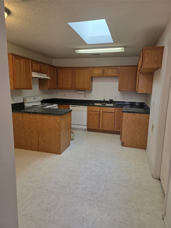 1148 Lake Bluff Dr, Little Elm, TX 75068 - photo 6