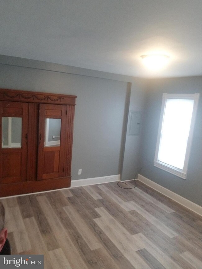 329 N Burlington St unit 2, Gloucester City, NJ 08030 - photo 6