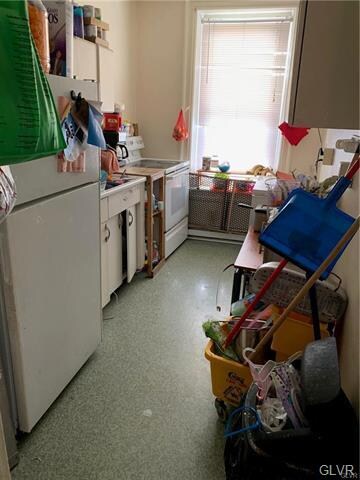 229 N 9th St, Allentown, PA 18102 - photo 2