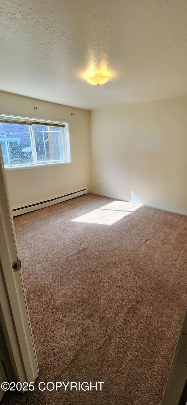 401 Mumford St unit 3, Anchorage, AK 99508 - photo 4
