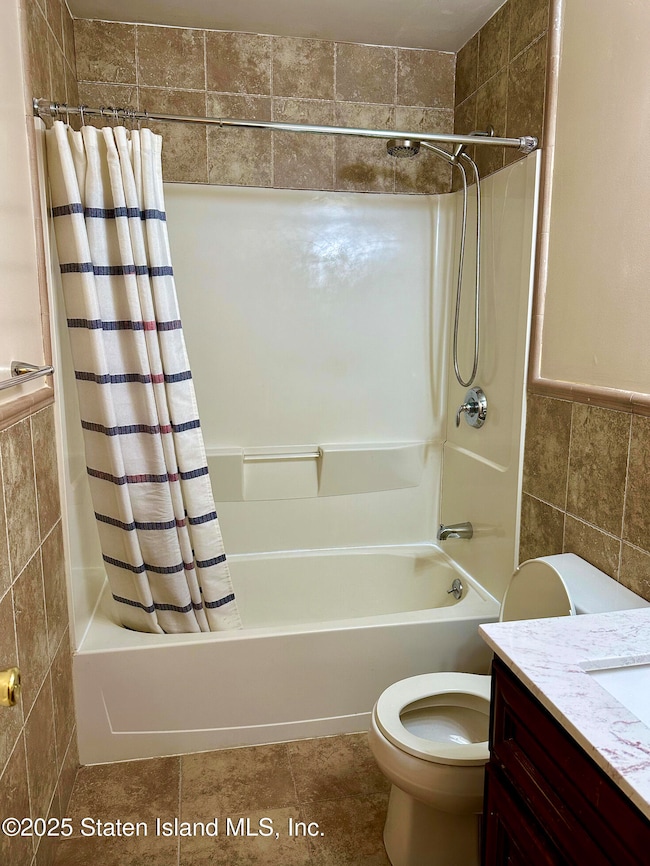 15P2-BATHROOM