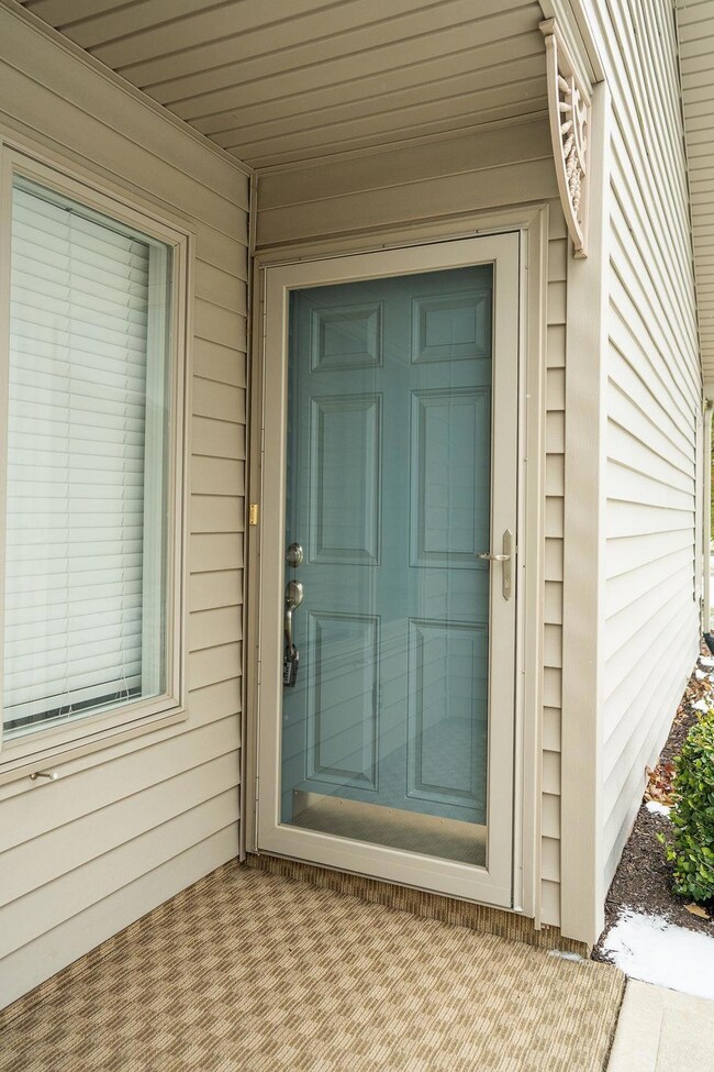 912 Heatherwood Ln, Ossian, IN 46777 - photo 3