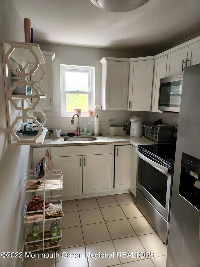 548 Ocean Blvd unit 6, Long Branch, NJ 07740 - photo 6