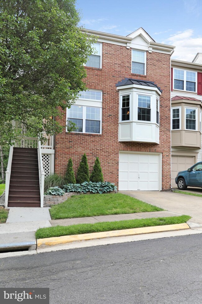 100 Hackley Ct, Purcellville, VA 20132 - photo 5