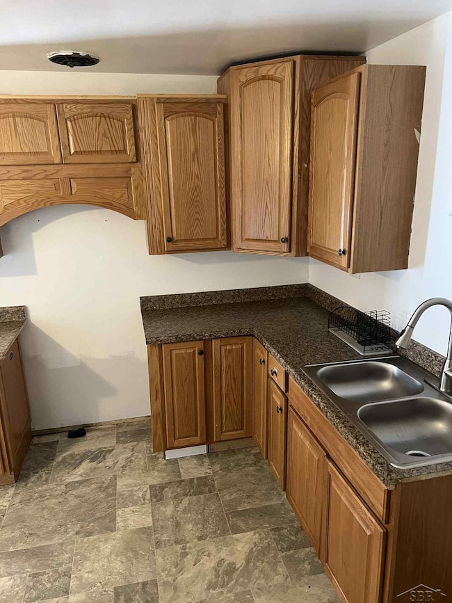 19400 Charest St, Detroit, MI 48234 - photo 2