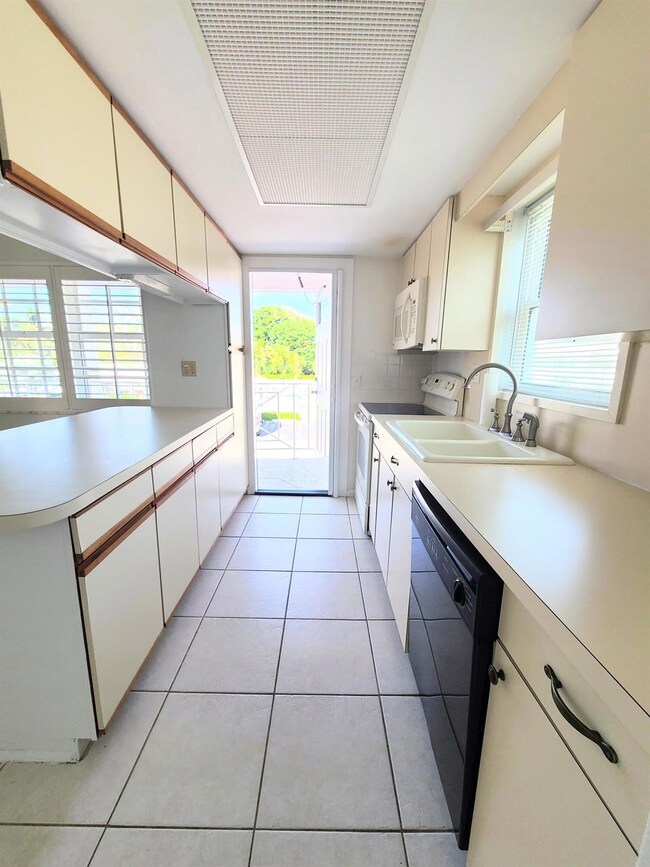 5505 N Ocean Blvd unit 2-201, Ocean Ridge, FL 33435 - photo 7