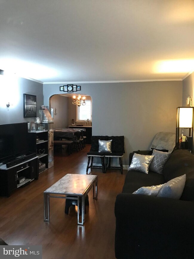 246 Rively Ave, Glenolden, PA 19036 - photo 7