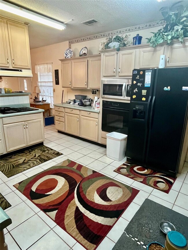 Kitchen 1 - 707