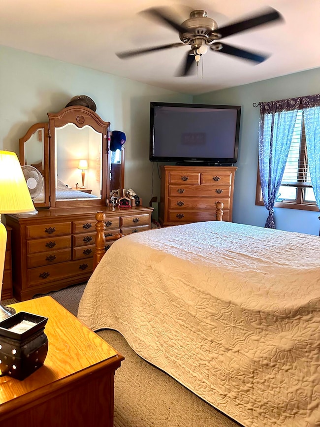 114 Beech Ct, Hebron, IN 46341 - photo 5