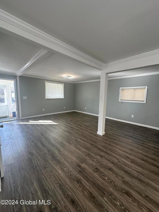 1009 Davis Terrace, Schenectady, NY 12303 - photo 6