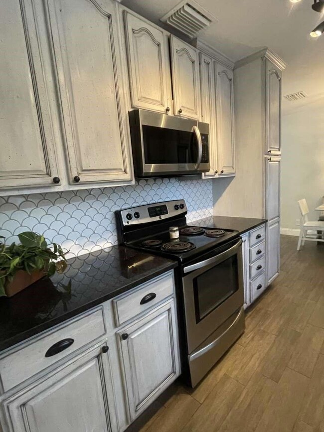 817 Buttonwood Rd, North Palm Beach, FL 33408 - photo 6