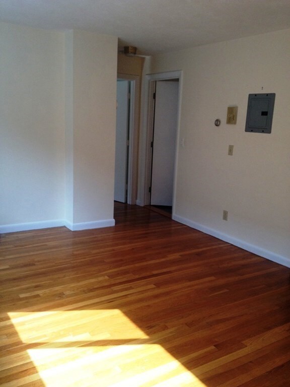 135 Inman St unit 8, Cambridge, MA 02139 - photo 4