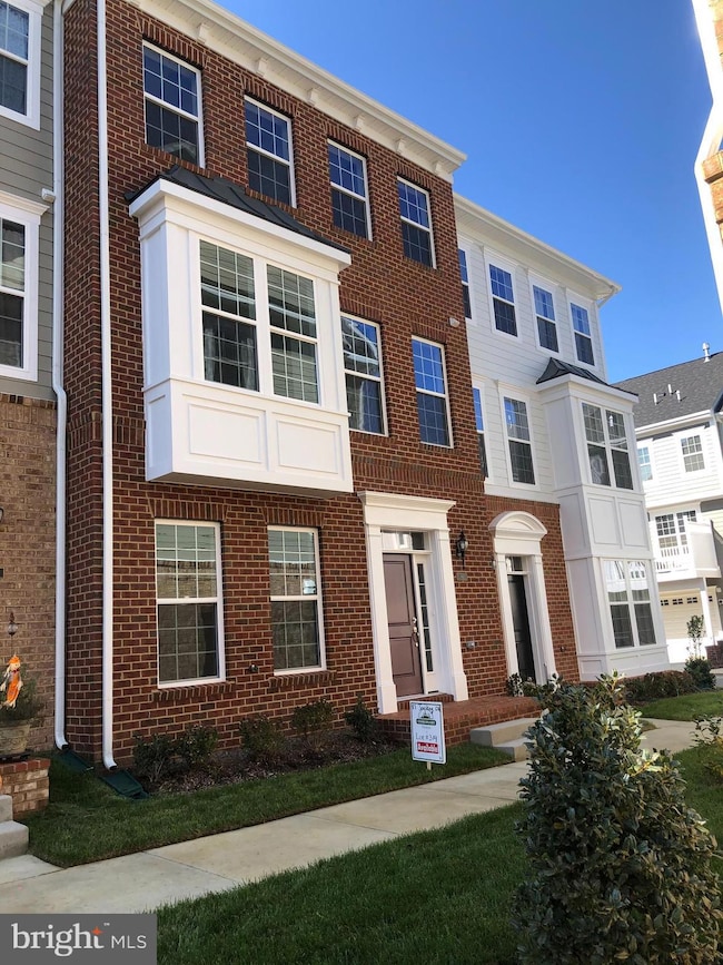 81 Jockey Dr, La Plata, MD 20646 - photo 2