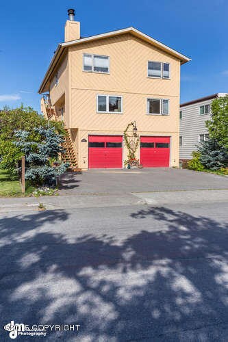 610 N Street 3 Anchorage AK-small-011-Ex