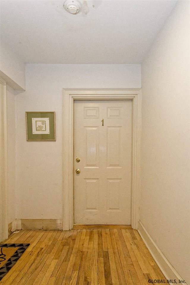 125 Circular St unit 1, Saratoga Springs, NY 12866 - photo 7