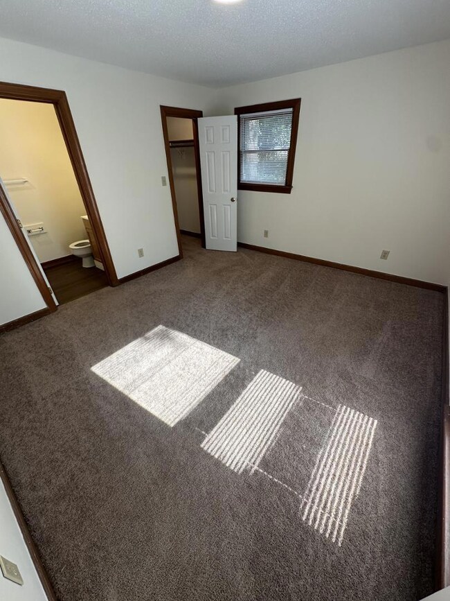 3532 Ivy Commons Dr unit 101, Raleigh, NC 27606 - photo 5