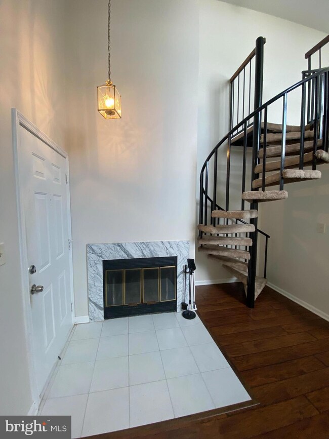 14108 Yardarm Way unit 1009, Laurel, MD 20707 - photo 4