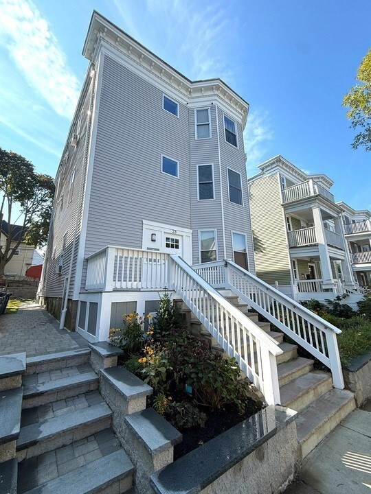 23 Msgr Patrick j Lydon Way unit 2, Dorchester Center, MA 02124 - photo 2