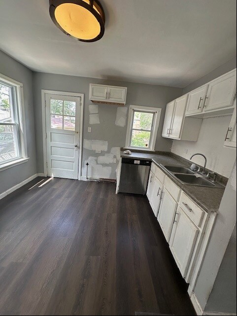 220 E 141st Place, Dolton, IL 60419 - photo 2