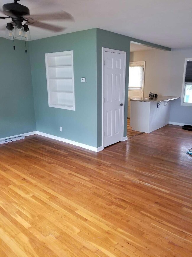 830 Hillcrest Dr, Saint Marys, OH 45885 - photo 3