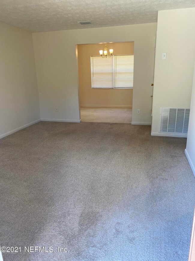 4024 Packard Dr, Jacksonville, FL 32246 - photo 5
