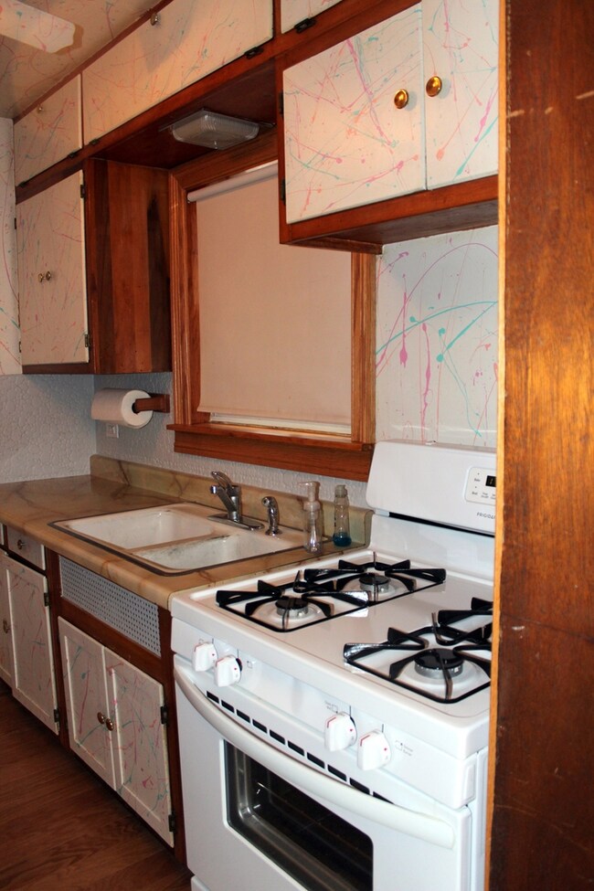 705 Norfolk Ave, Westchester, IL 60154 - photo 7