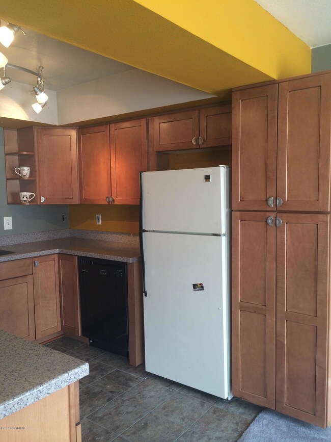 Large Pantry in kitchen