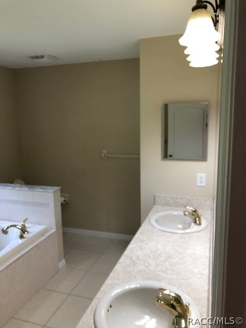 1119 E Mckinley St, Hernando, FL 34442 - photo 7