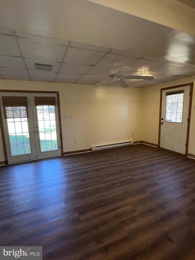 61 Murphy Rd, Harpers Ferry, WV 25425 - photo 3